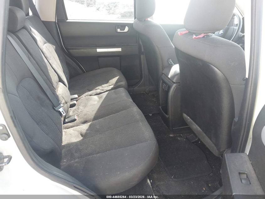 2008 Mitsubishi Endeavor Ls VIN: 4A4MN21S28E017274 Lot: 44685264