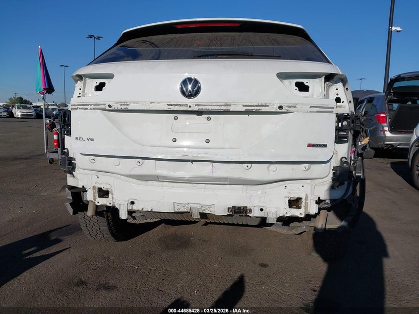 2021 Volkswagen Atlas Cross Sport 3.6L V6 Sel Premium VIN: 1V2TE2CA4MC233140 Lot: 44685428