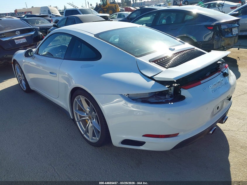 2019 Porsche 911 Carrera 4S