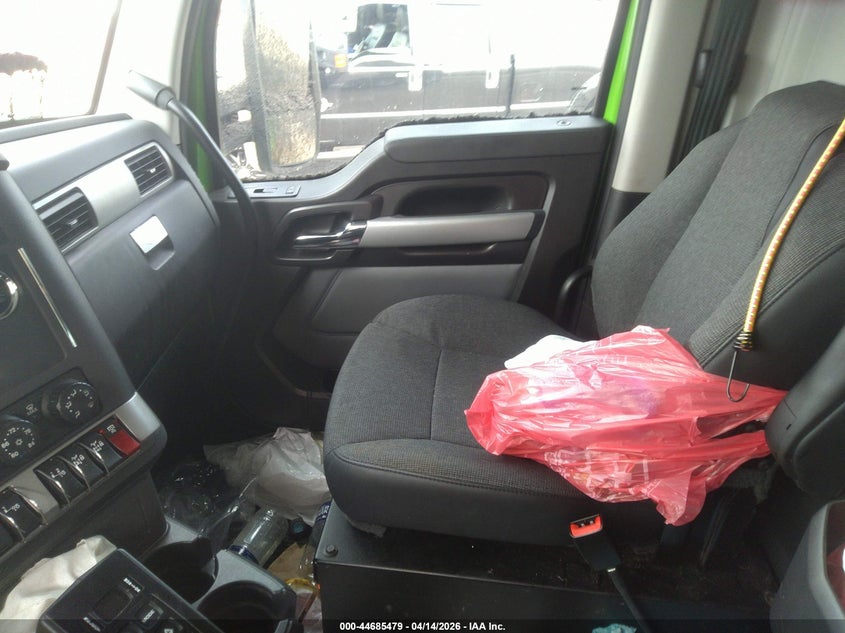 2025 KENWORTH T880 auction photo 7