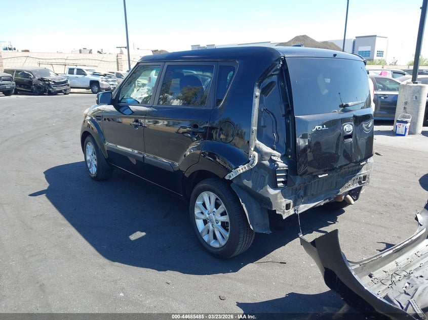 2013 Kia Soul +