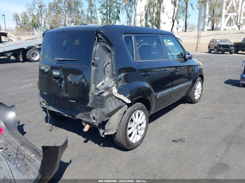 2013 Kia Soul +