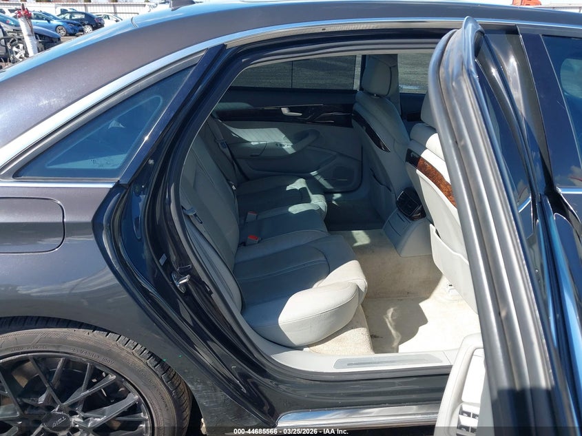 2011 Audi A8 L 4.2 VIN: WAURVAFD6BN015243 Lot: 44685566