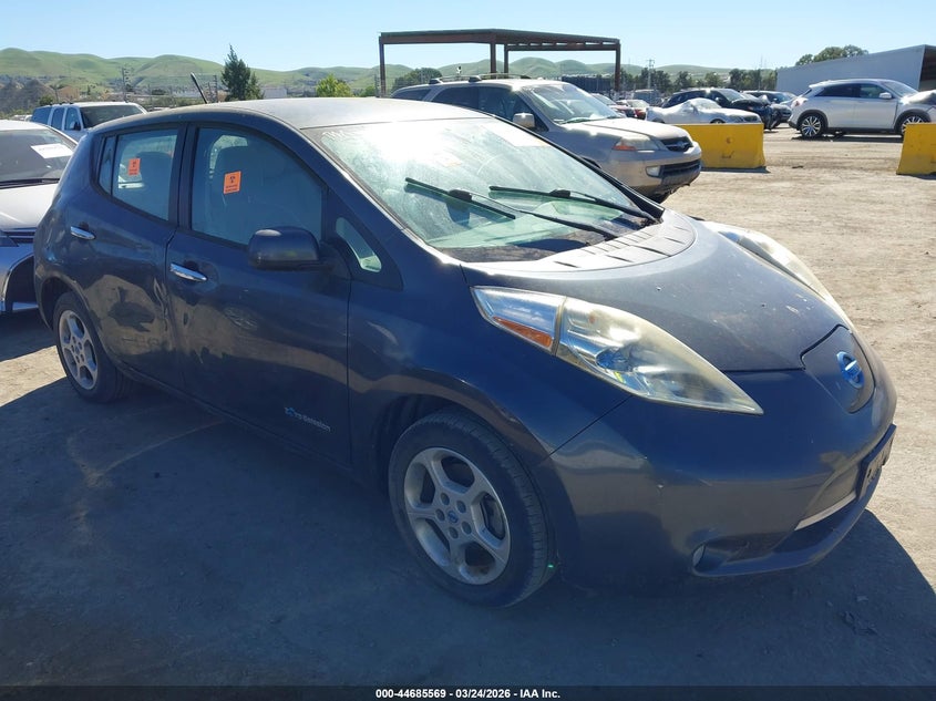 2013 Nissan Leaf Sv