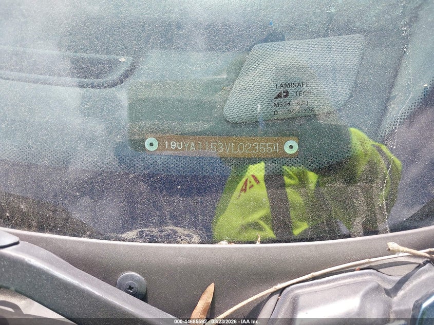 1997 Acura Cl 2.2 VIN: 19UYA1153VL023554 Lot: 44685592