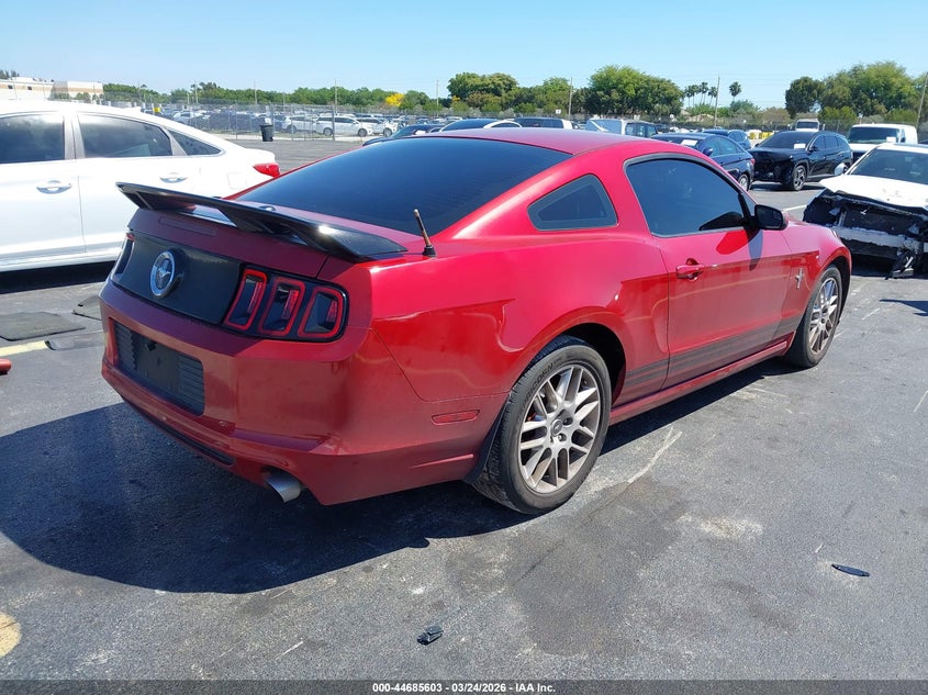 2013 Ford Mustang V6 Premium