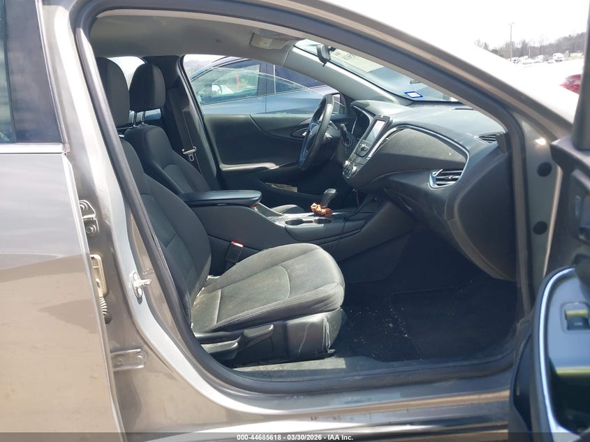 2017 Chevrolet Malibu 1Lt