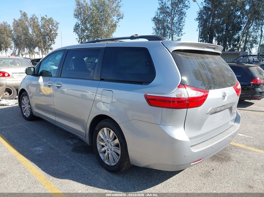 2015 Toyota Sienna Limited 7 Passenger