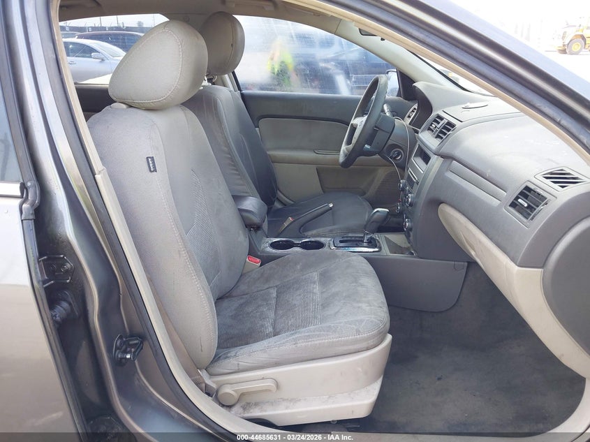 2012 FORD FUSION auction photo 5