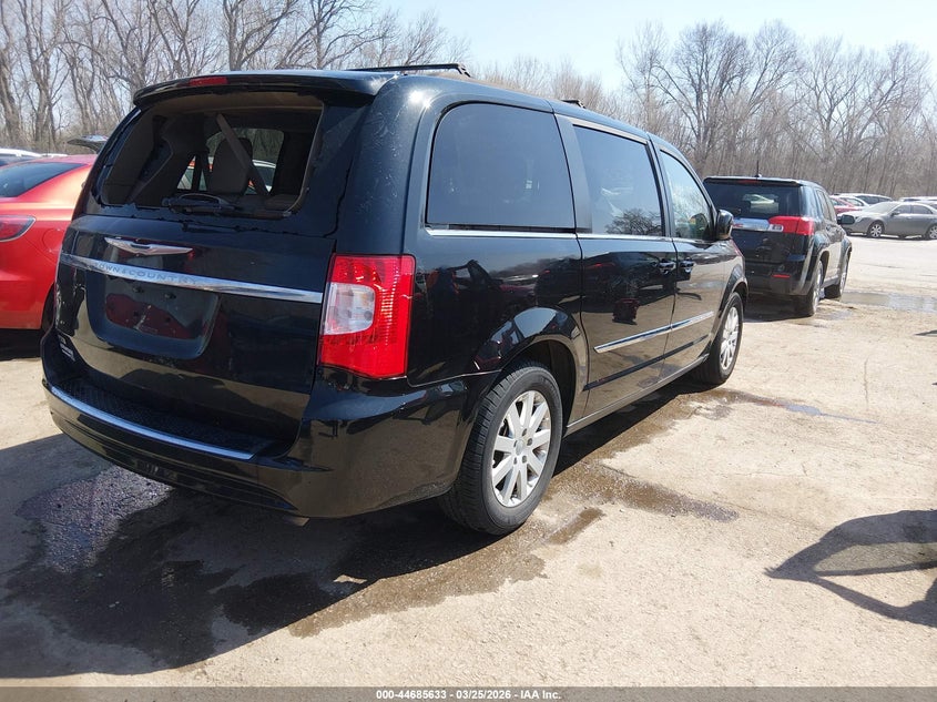 2015 Chrysler Town & Country Touring