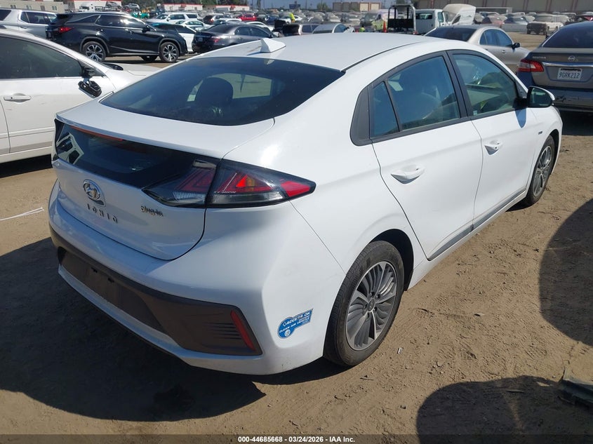 2020 Hyundai Ioniq Plug-In Hybrid Se