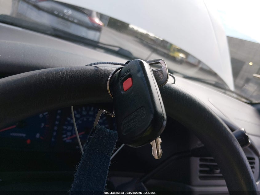 2001 Toyota Sienna Le VIN: 4T3ZF13C71U365984 Lot: 44685823