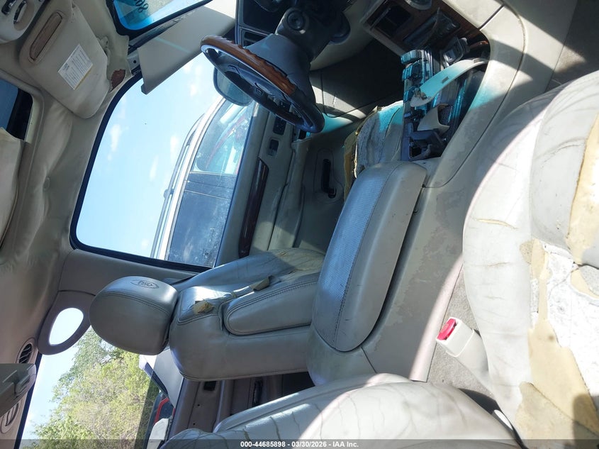 2004 Cadillac Escalade Esv Standard