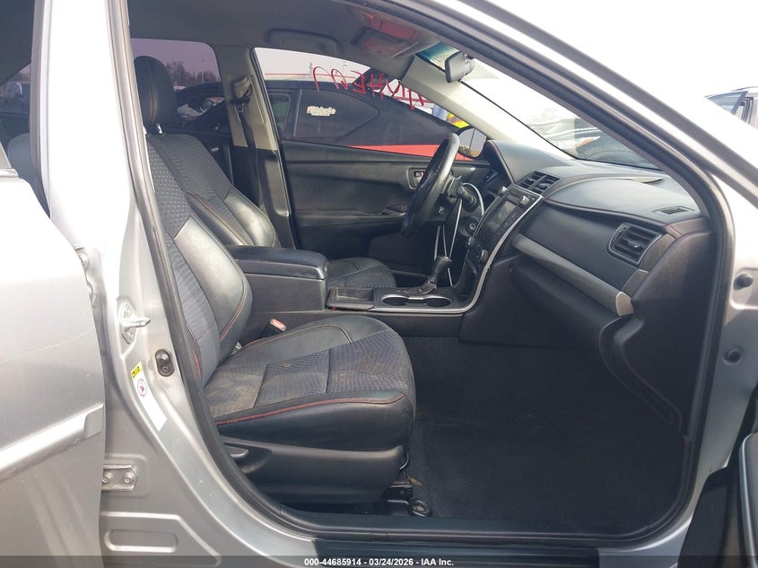 2015 Toyota Camry Se