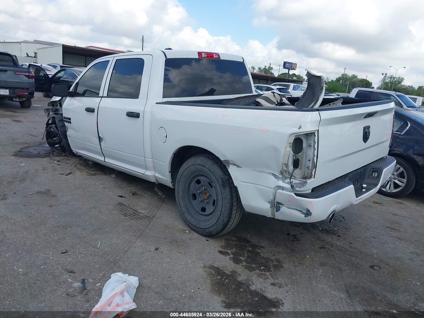 2017 Ram 1500 Express 4X2 5'7 Box