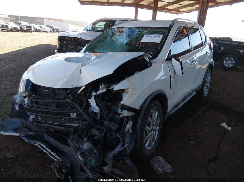 2018 Nissan Rogue Sv