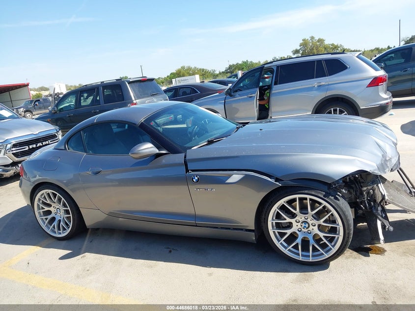 2012 BMW Z4 Sdrive35I VIN: WBALM7C52CE384692 Lot: 44686018