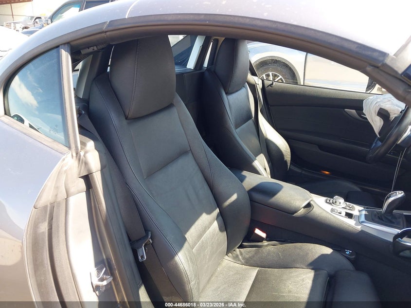 2012 BMW Z4 Sdrive35I VIN: WBALM7C52CE384692 Lot: 44686018