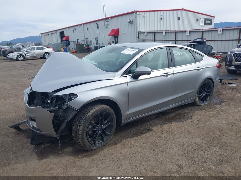 2020 Ford Fusion Se