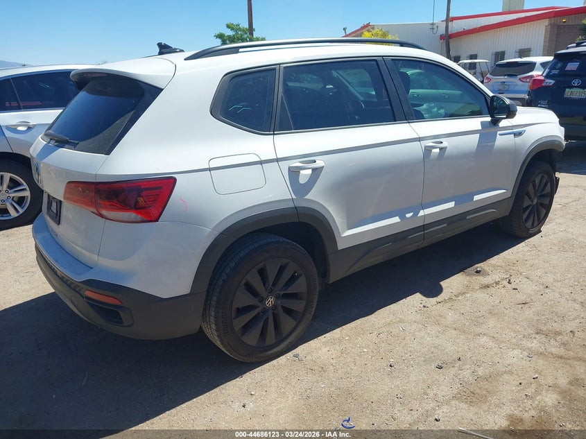 2022 Volkswagen Taos 1.5T S