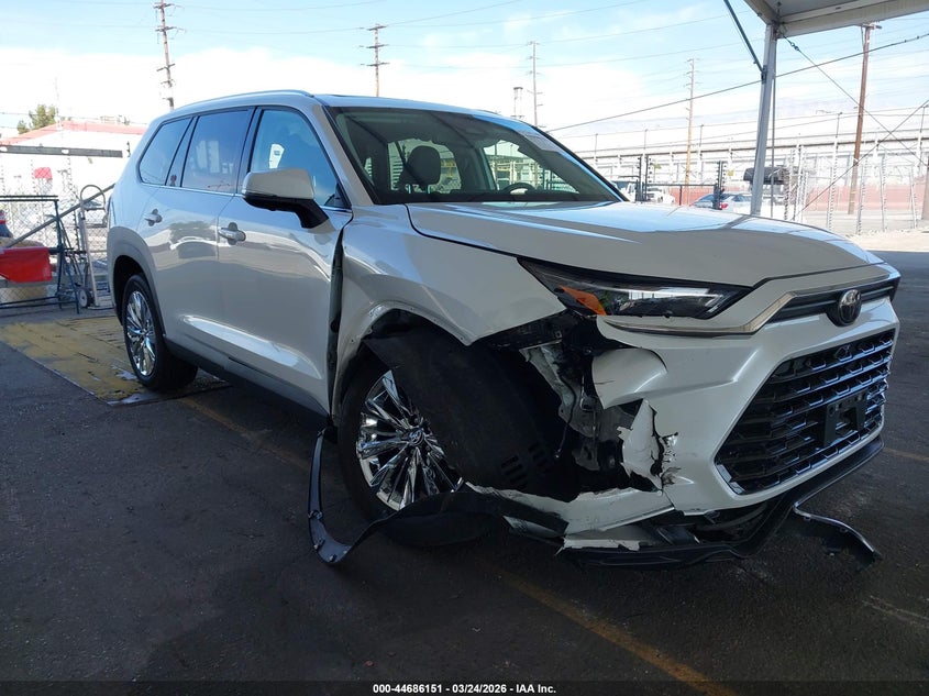 2025 Toyota Grand Highlander Platinum