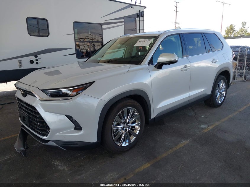 2025 Toyota Grand Highlander Platinum
