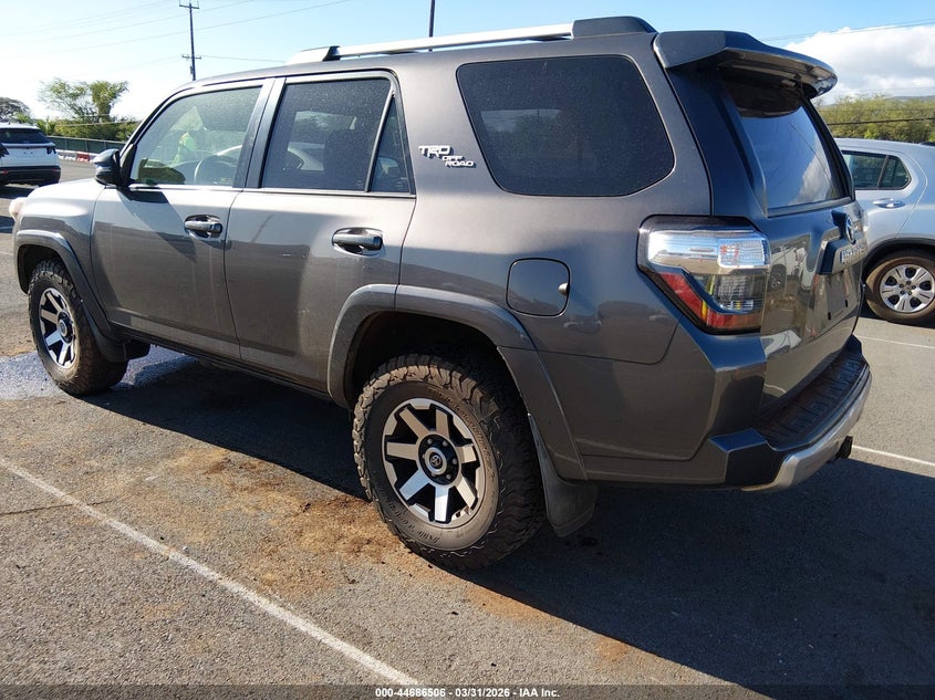 2018 TOYOTA 4RUNNER auction photo 3