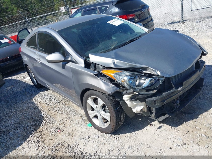 2013 HYUNDAI ELANTRA GS