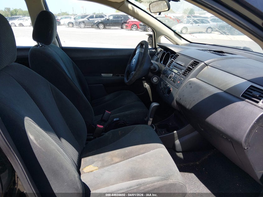 2012 Nissan Versa 1.8 S
