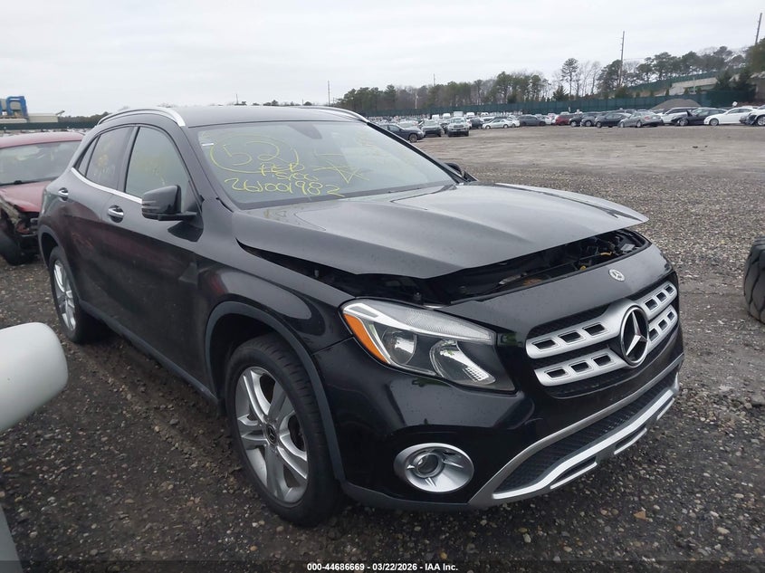 2019 MERCEDES-BENZ GLA 250