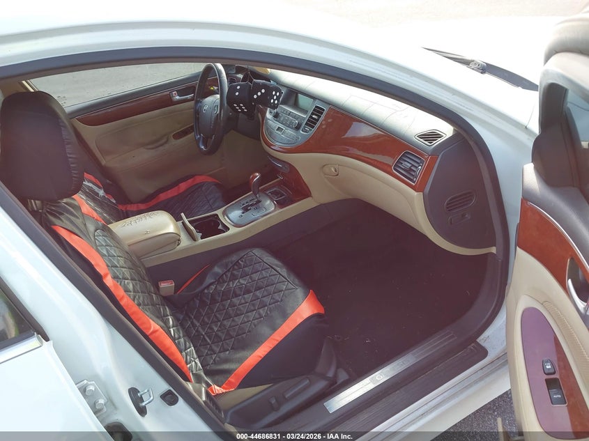 2013 Hyundai Genesis 3.8