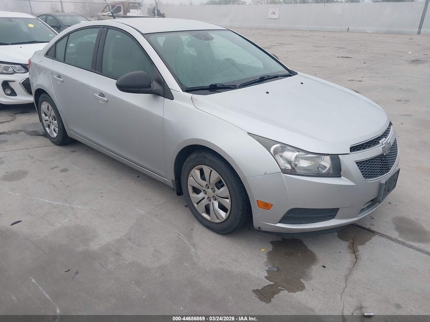 2013 Chevrolet Cruze Ls Auto