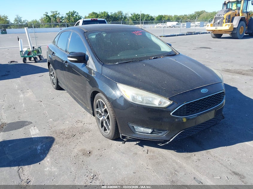 2015 FORD FOCUS SE