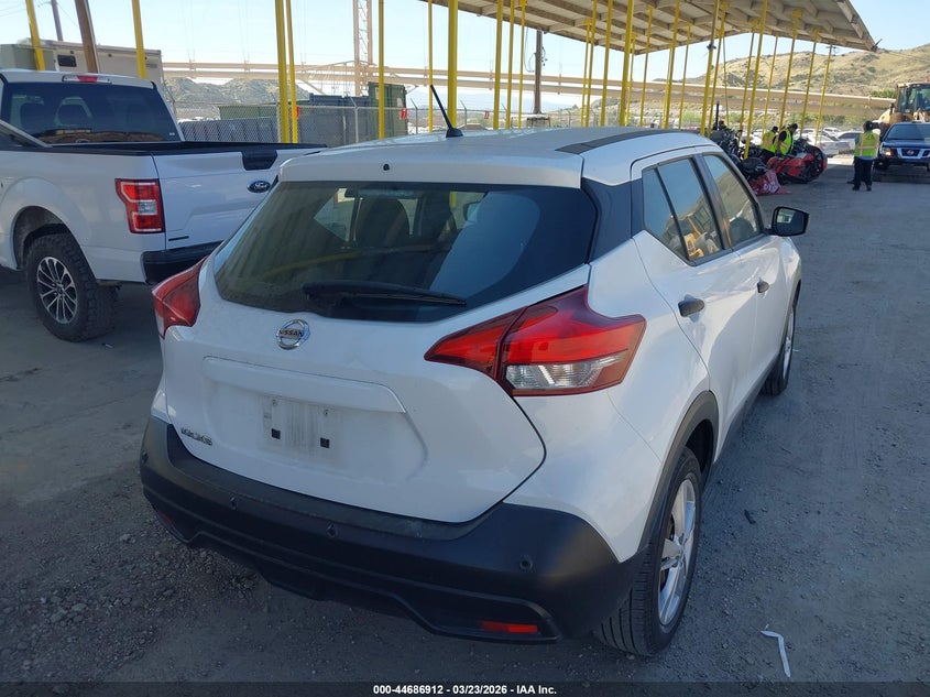 2020 Nissan Kicks S Xtronic Cvt