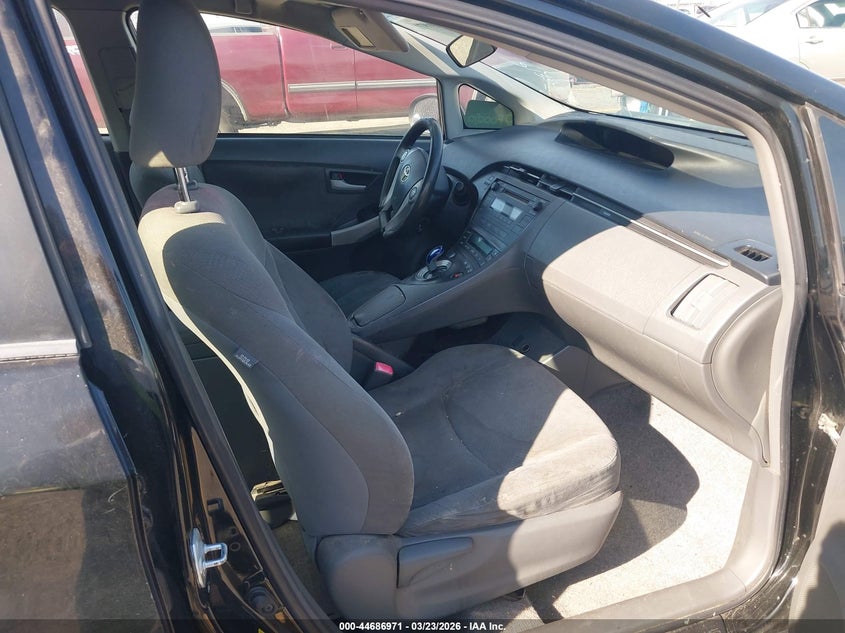 2010 TOYOTA PRIUS auction photo 5