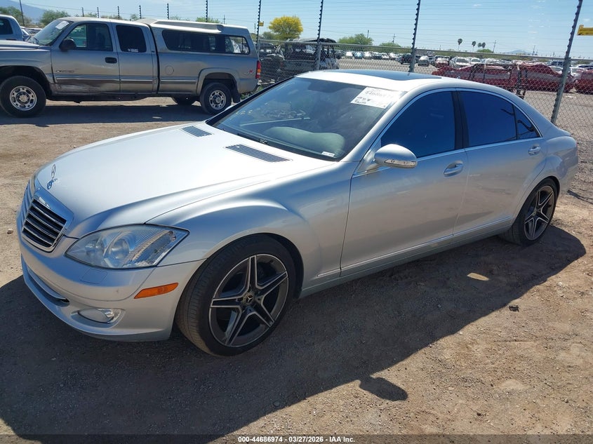 2009 Mercedes-Benz S 550