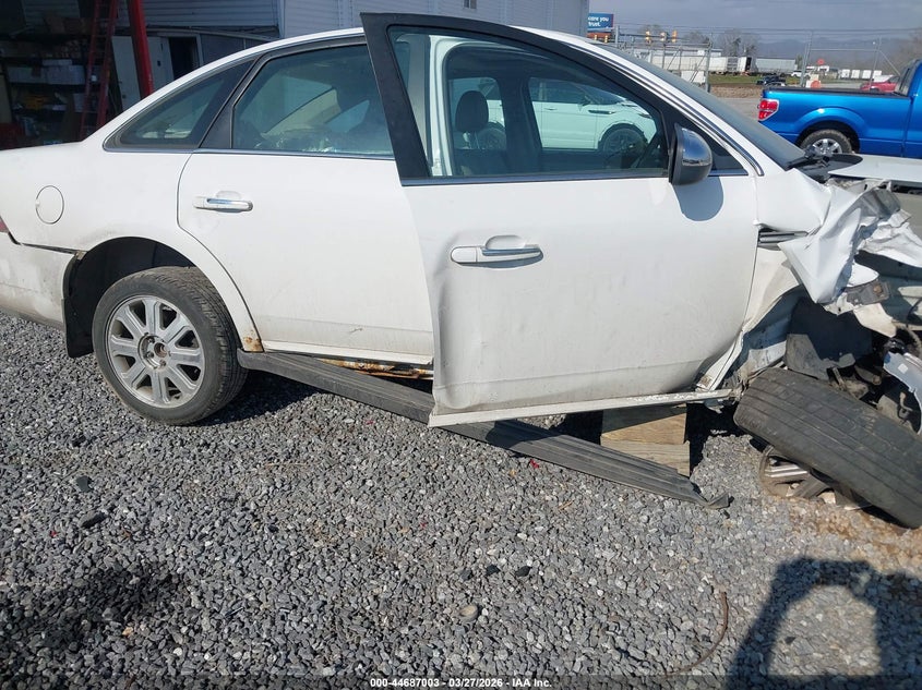 2008 Ford Taurus Limited VIN: 1FAHP25W88G130611 Lot: 44687003