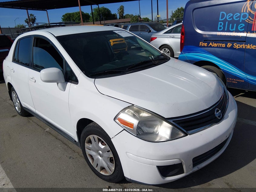 2010 Nissan Versa 1.8S