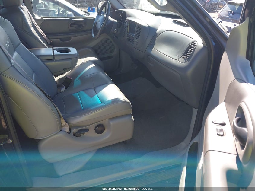 2001 Ford F-150 Lariat/Xl/Xlt