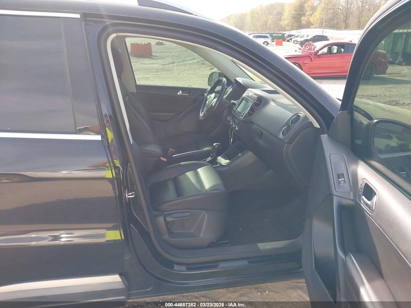 2013 Volkswagen Tiguan Se