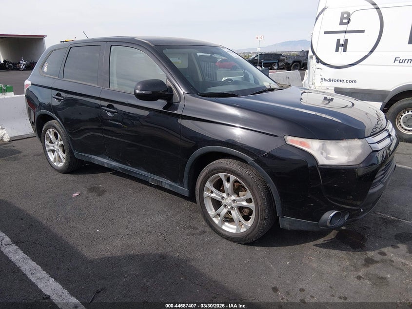 2015 Mitsubishi Outlander Se