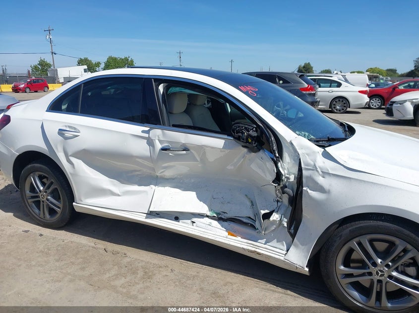 2020 Mercedes-Benz A 220 VIN: W1K3G4EB4LJ234401 Lot: 44687424