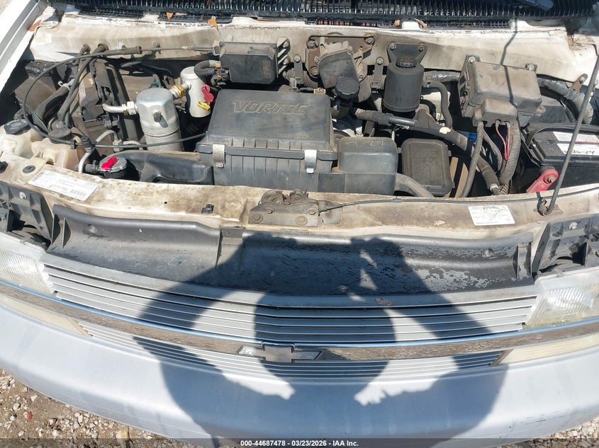 1998 Chevrolet Astro VIN: 1GNDM19W4WB166450 Lot: 44687478