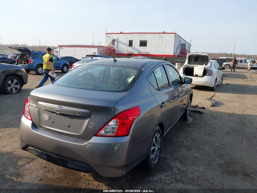 2019 Nissan Versa 1.6 S