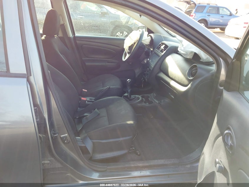 2019 Nissan Versa 1.6 S