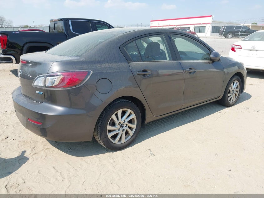 2013 Mazda Mazda3 I Grand Touring