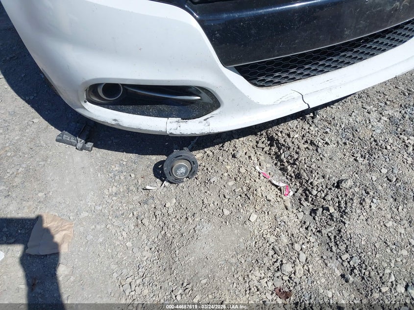 2013 Dodge Dart Sxt VIN: 1C3CDFBAXDD343962 Lot: 44687619