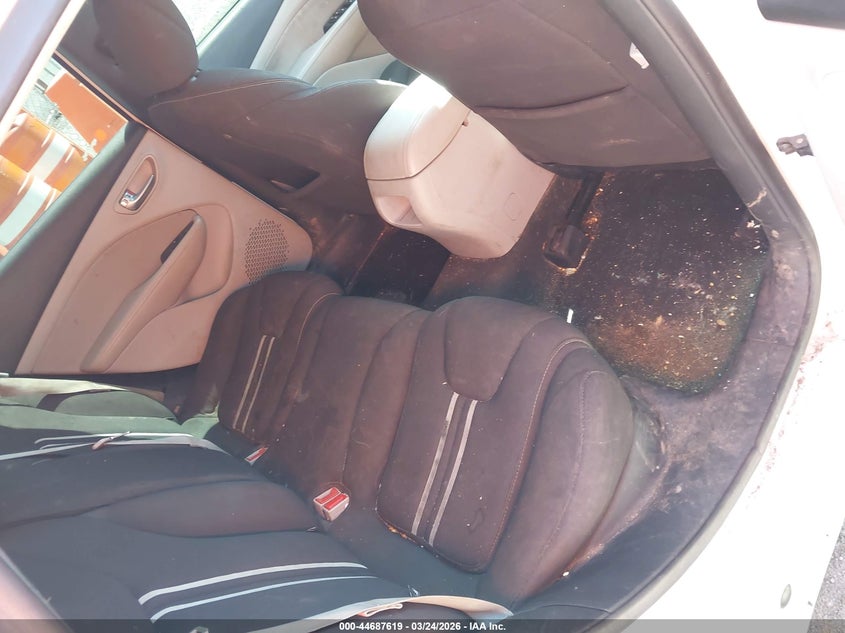 2013 Dodge Dart Sxt VIN: 1C3CDFBAXDD343962 Lot: 44687619