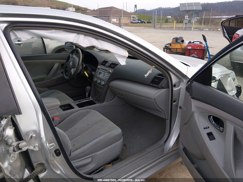 2009 Toyota Camry Le