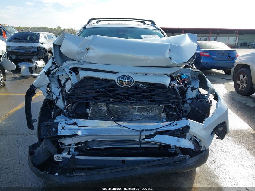 2025 TOYOTA RAV4 HYBRID auction photo 6